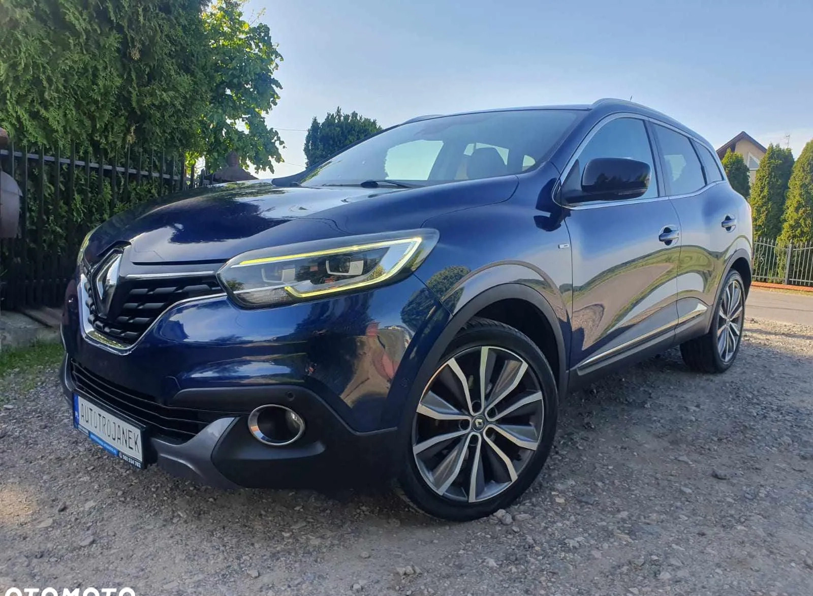 Renault Kadjar cena 59900 przebieg: 220089, rok produkcji 2015 z Kudowa-Zdrój małe 781